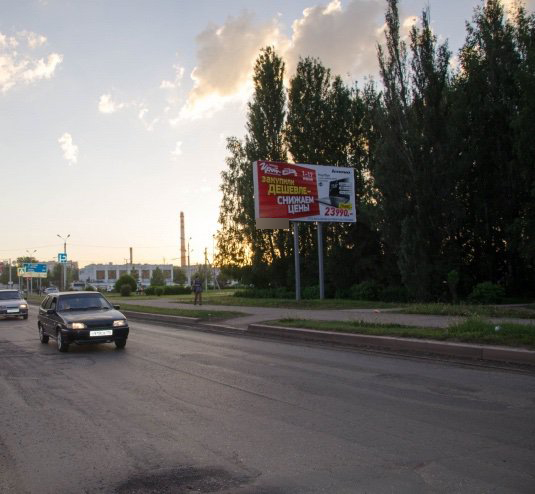 Фотография рекламного носителя, тип: Билборд 3x6, адрес: Альметьевск г., Гафиатуллина ул., д.11а, Альметьевск, Республика Татарстан, Россия. Сторона A №685630