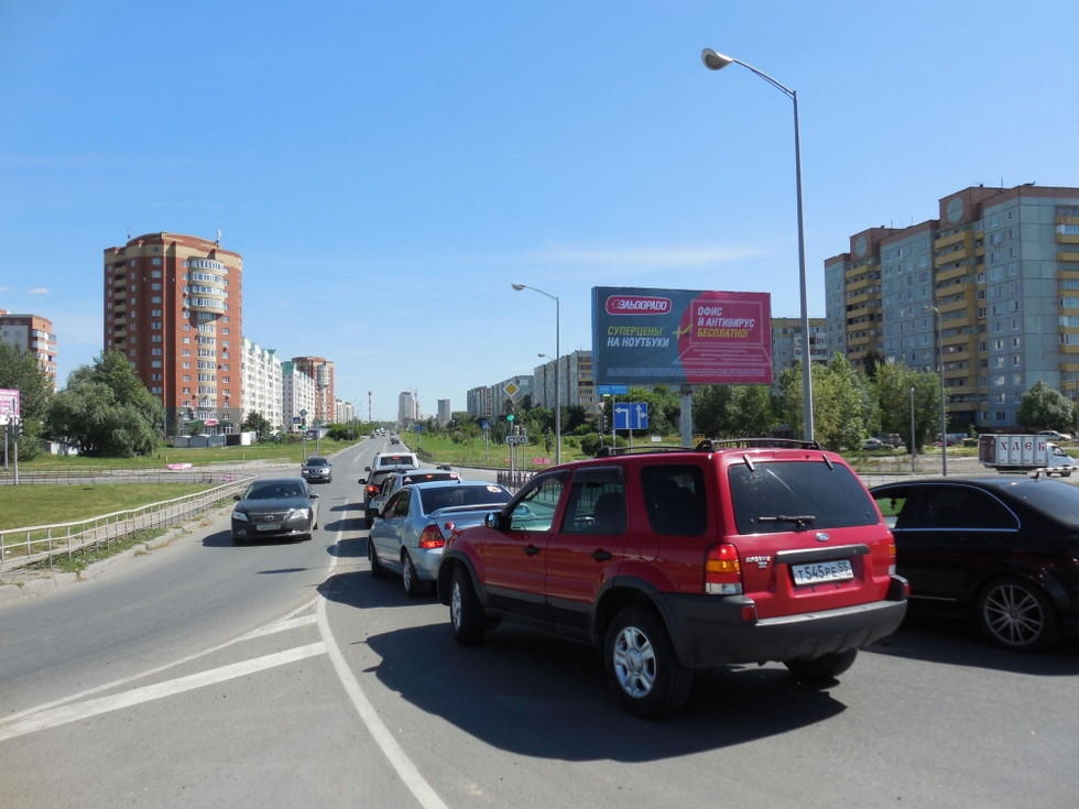 Фотография рекламного носителя, тип: Билборд 3x6, адрес: Лукашевича ул. X Крупской ул., Омск, Омская область, Россия. Сторона А №1009795