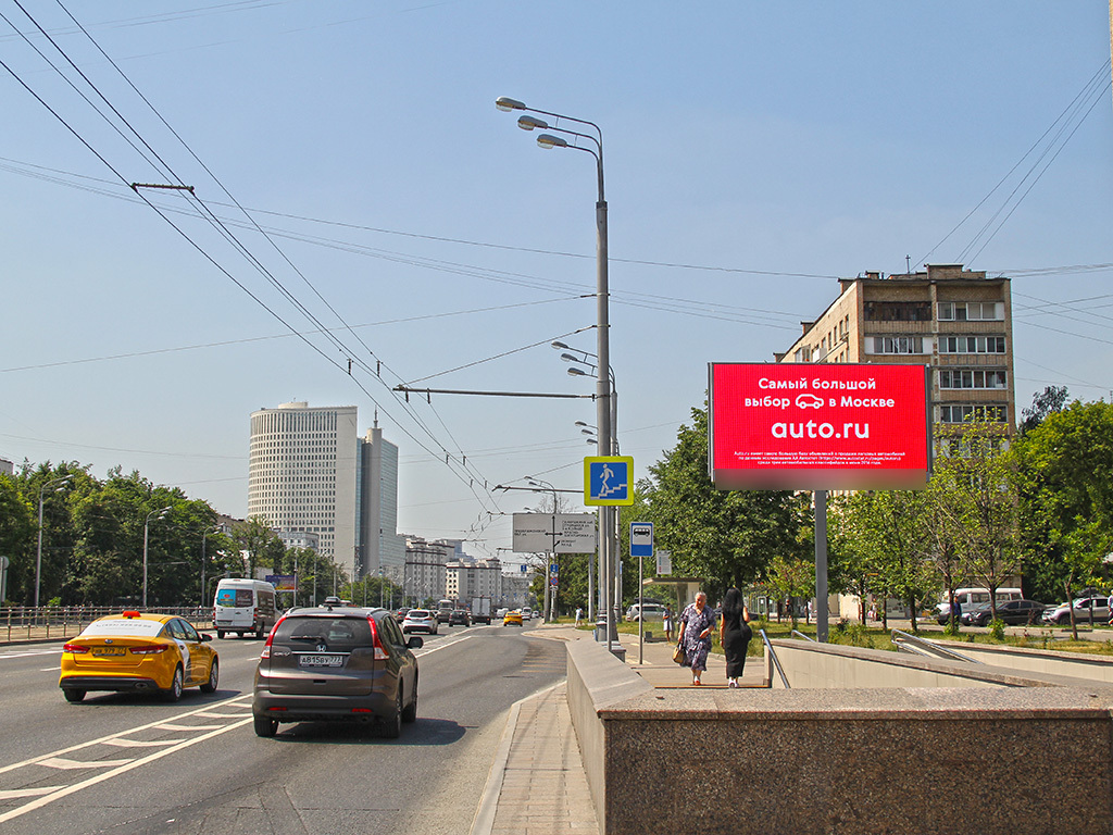 Фотография рекламного носителя, тип: Билборд 3x6, адрес: Большая Черкизовская ул., д.9, корп.1, Москва, Россия. Сторона Аh1-Аh4 №957232