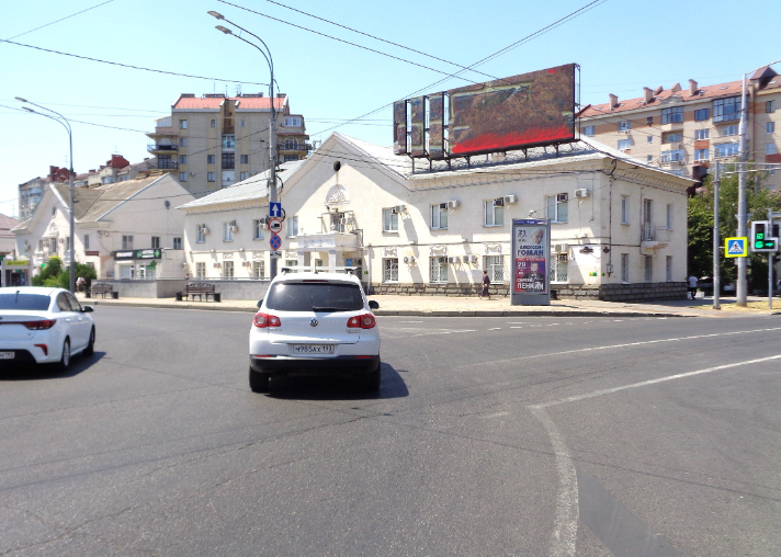 Фотография рекламного носителя, тип: Пиллар 3x1.4, адрес: Офицерская ул. Х Нефтяников ш., д.13, Краснодар, Краснодарский край, Россия. Сторона Б №458718