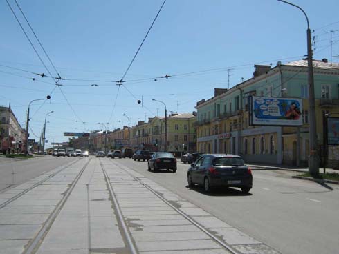 Фотография рекламного носителя, тип: Билборд 3x6, адрес: Мира пр-т., д.23, Нижний Тагил, Свердловская область, Россия. Сторона A №484589