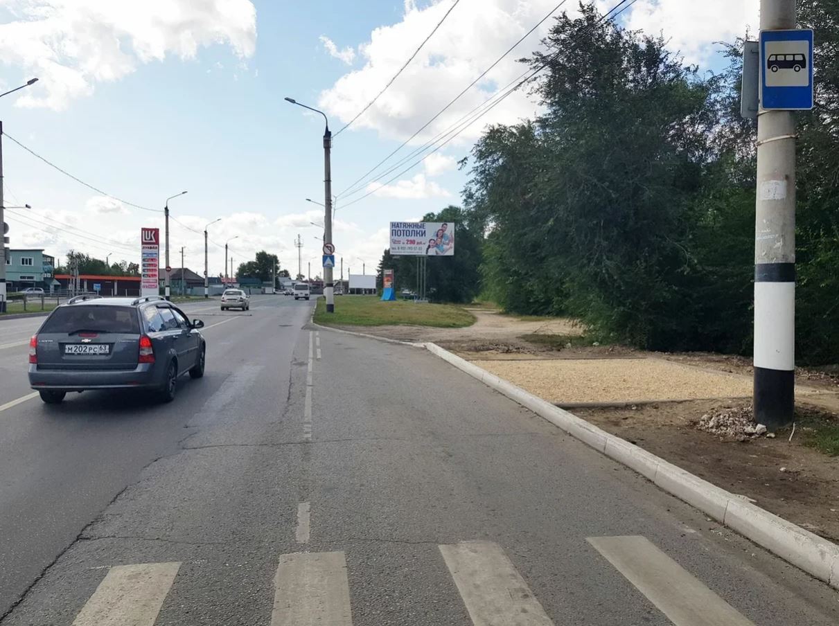 Фотография рекламного носителя, тип: Билборд 3x6, адрес: Сызрань г., Охотная ул. Х Городская ул., д.64, Самара, Самарская область, Россия. Сторона A №939830