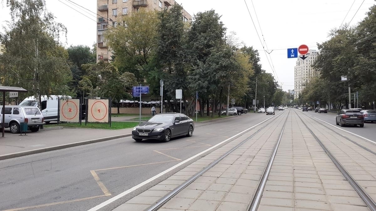 Фотография рекламного носителя, тип: Афиша 1.75x1.8, адрес: Шверника ул., д.12, стенд 3, Москва, Россия. Сторона А2 №887568