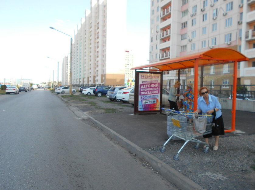 Фотография рекламного носителя, тип: Остановка 1.8x1.2, адрес: Жданова ул., ост. СовР "Лента", Ростов-на-Дону, Ростовская область, Россия. Сторона А №831609