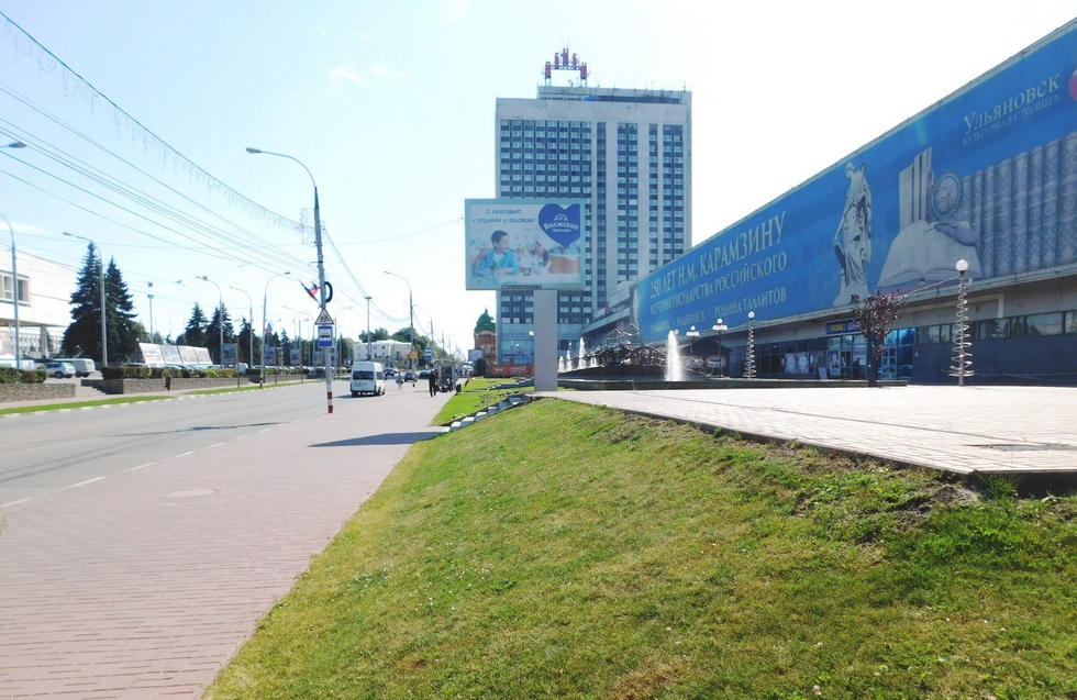 Фотография рекламного носителя, тип: Ситиборд 2.7x3.7, адрес: Спасская ул., д.19, поз.1, Ульяновск, Ульяновская область, Россия. Сторона A1-A6 №690696