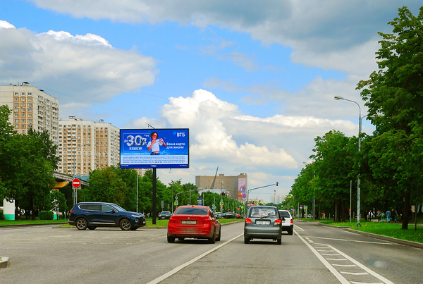 Фотография рекламного носителя, тип: Билборд 3x6, адрес: Королева Ак. ул., д.13, Москва, Россия. Сторона А2 №609394