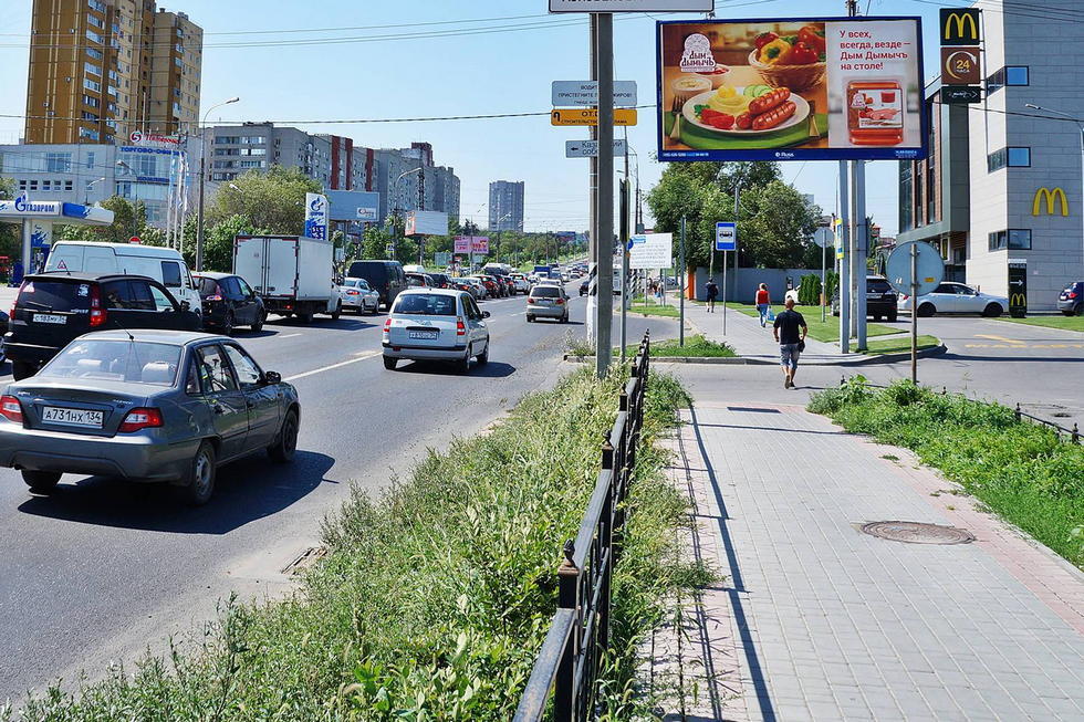 Фотография рекламного носителя, тип: Билборд 3x6, адрес: Череповецкая ул. Х Елецкая ул., Волгоград, Волгоградская область, Россия. Сторона А №337793