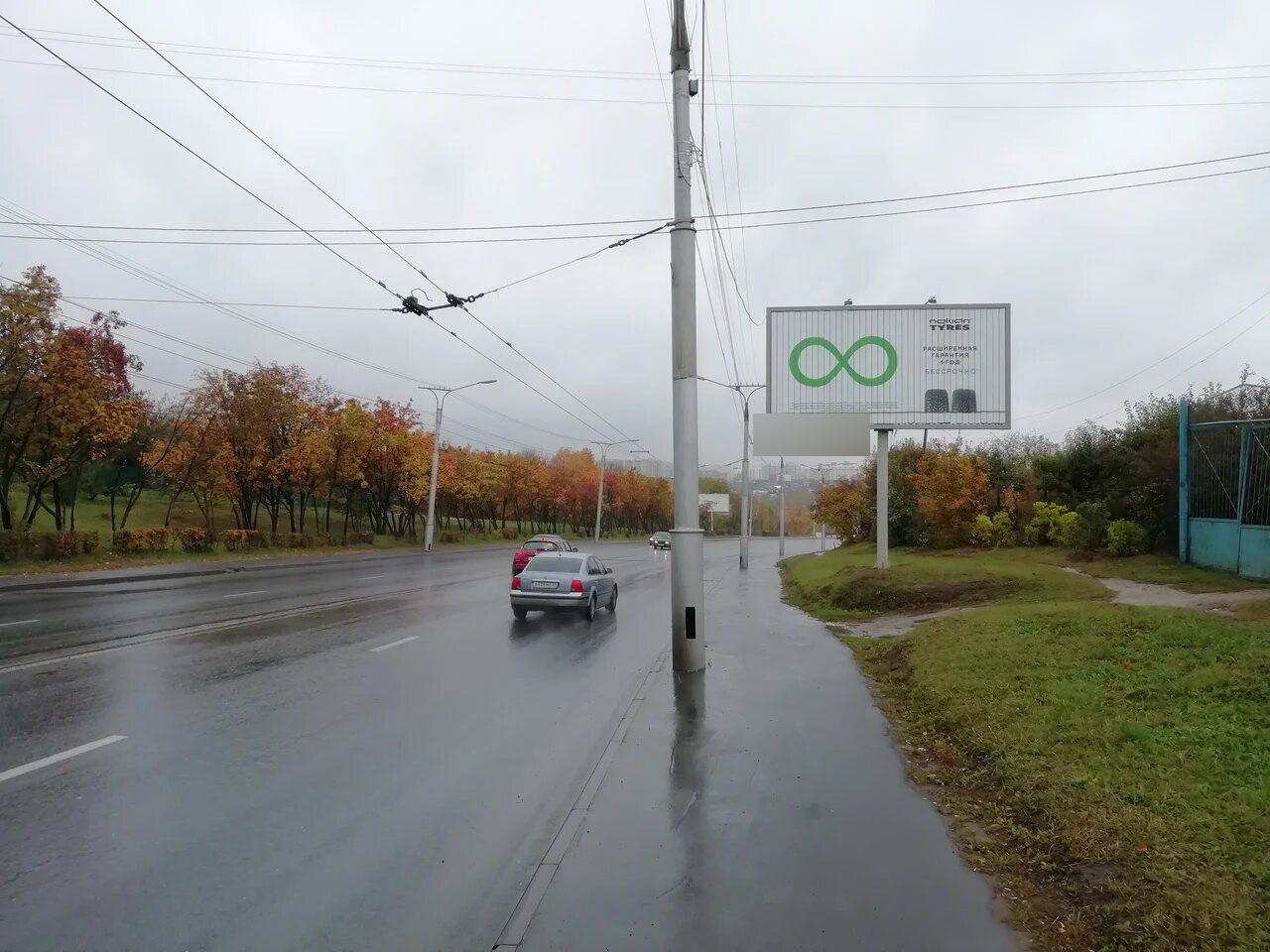 Фотография рекламного носителя, тип: Билборд 3x6, адрес: Фучика ул., Гагаринский мост N 40, Чебоксары, Республика Чувашия, Россия. Сторона A1-A3 №825160