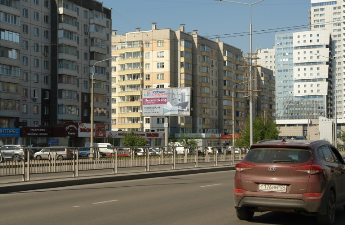 Фотография рекламного носителя, тип: Билборд 3x6, адрес: Молокова ул., д.46, Красноярск, Красноярский край, Россия. Сторона Б1-Б3 №1324648