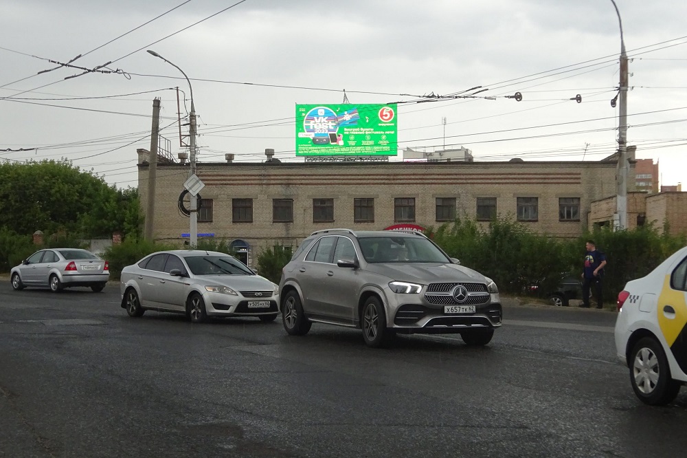 Фотография рекламного носителя, тип: Медиафасад, адрес: Фирсова ул., д.25, Рязань, Рязанская область, Россия. Сторона А1-А10 №1056847