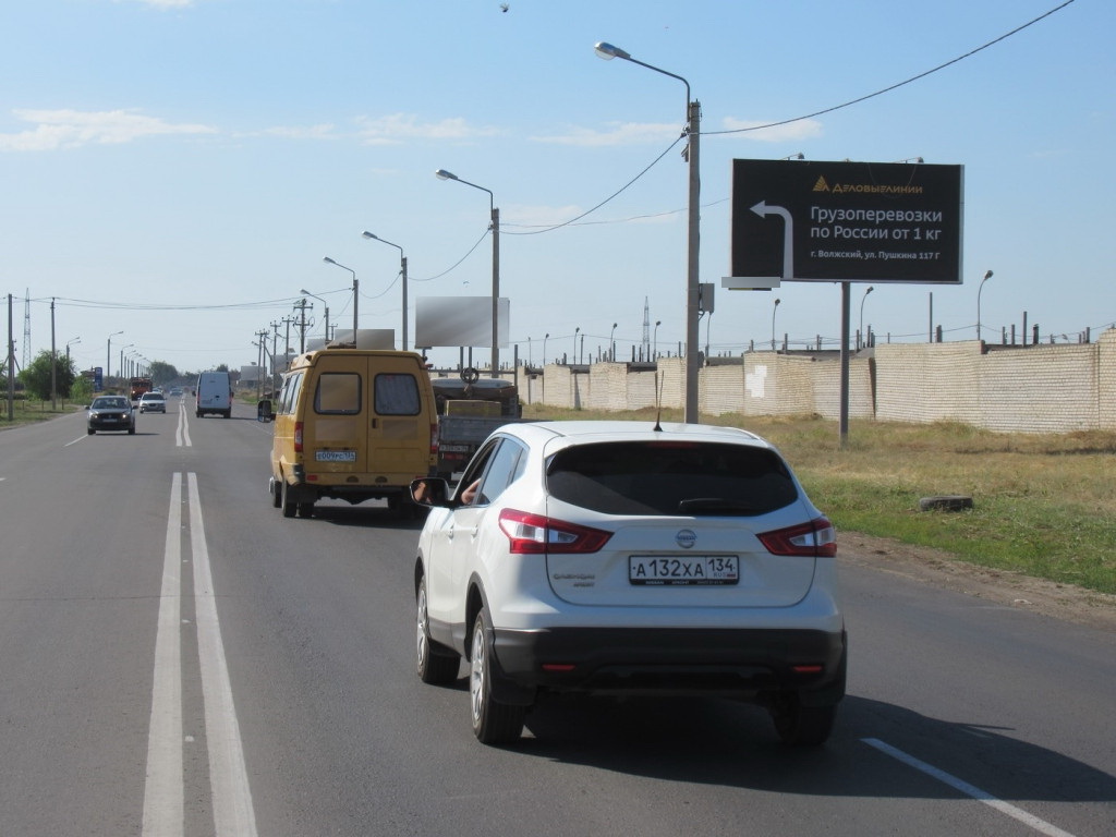Фотография рекламного носителя, тип: Билборд 3x6, адрес: Пушкина ул., 170м за пересечением с ул. Волжской военной флотилии, Волгоград, Волгоградская область, Россия. Сторона А №523701
