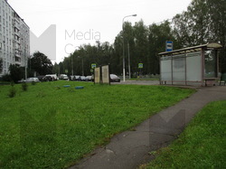 Фотография рекламного носителя, тип: Афиша 1.75x1.8, адрес: Инессы Арманд ул., д.4, стенд 2, Москва, Россия. Сторона А2 №873650