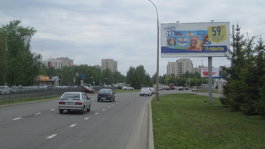 Фотография рекламного носителя, тип: Билборд 3x6, адрес: Автозаводский пр-т., рынок "Октябрьский", Набережные Челны, Республика Татарстан, Россия. Сторона A №685853