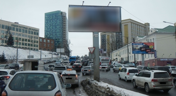 Фотография рекламного носителя, тип: Билборд 3x6, адрес: Красного знамени пр-т., д.45, мост, Владивосток, Приморский край, Россия. Сторона А2 №767239