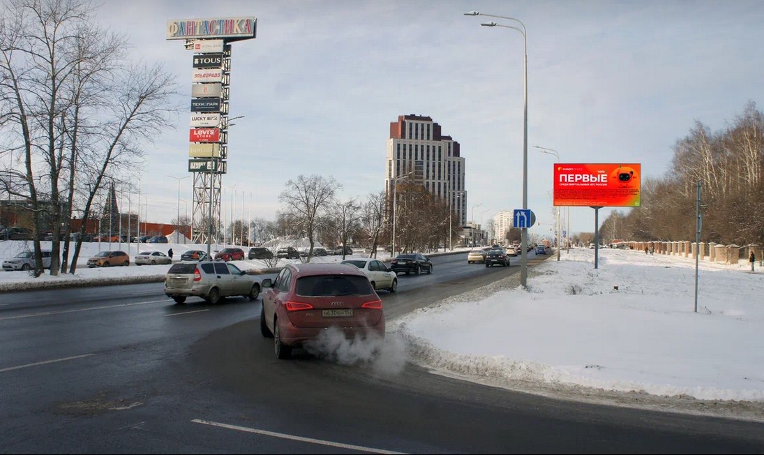 Фотография рекламного носителя, тип: Билборд 3x6, адрес: Родионова ул., д.190Д, ТРЦ Фантастика, ост. ул. Деловая, Нижний Новгород, Нижегородская область, Россия. Сторона A1 №1075100