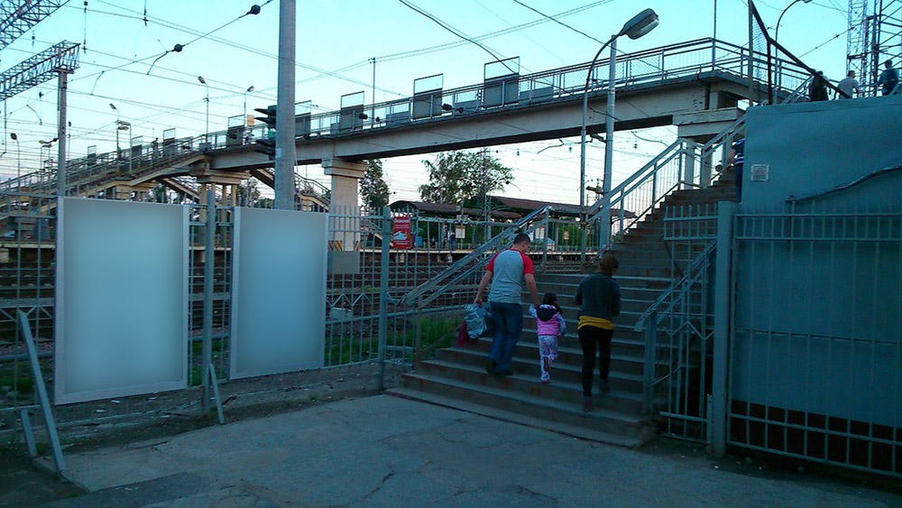 Фотография рекламного носителя, тип: Ситиформат 1.8x1.2, адрес: Фрязево пос., Фрязево ст., ж/д платформа, поз.4, Московская область, Россия. Сторона А №627292