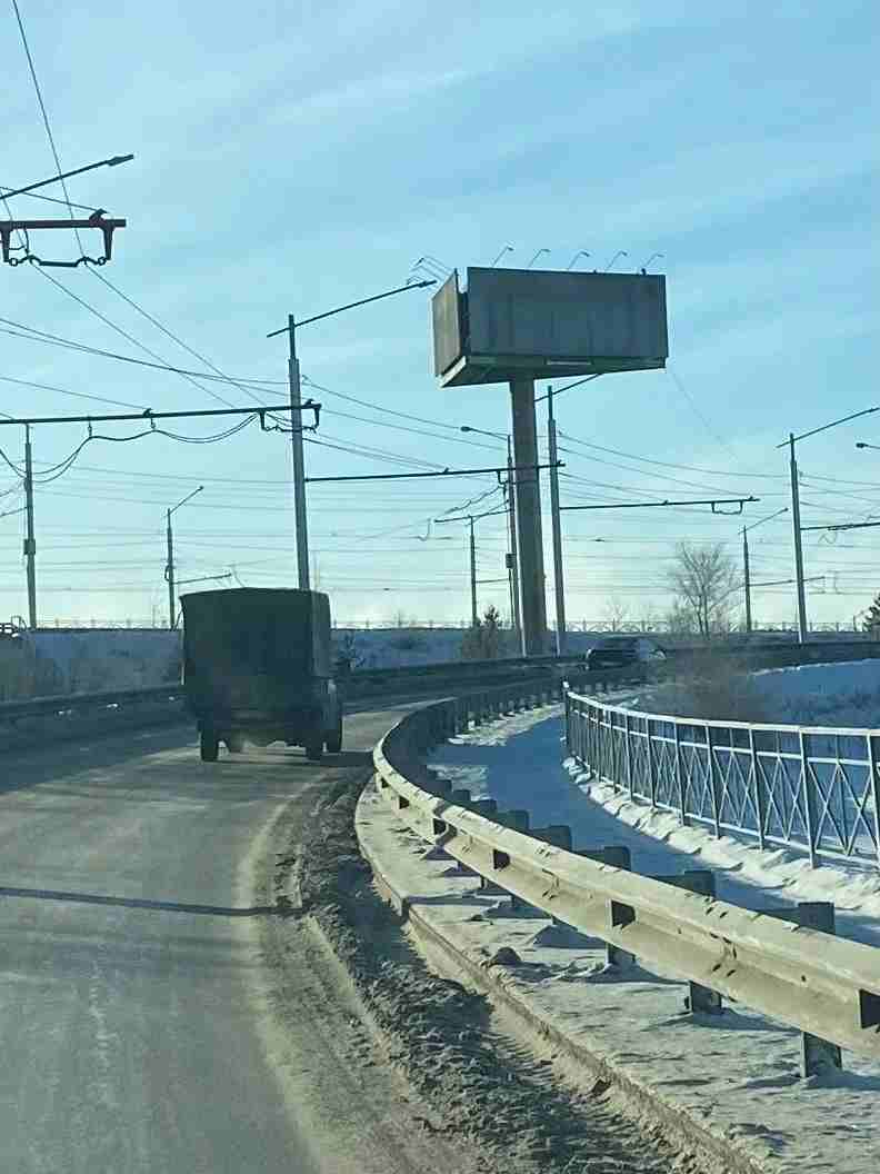 Фотография рекламного носителя, тип: Суперсайт 4x12, адрес: Октябрьский округ, Развязка академического моста, Иркутск, Иркутская область, Россия. Сторона A №1060810