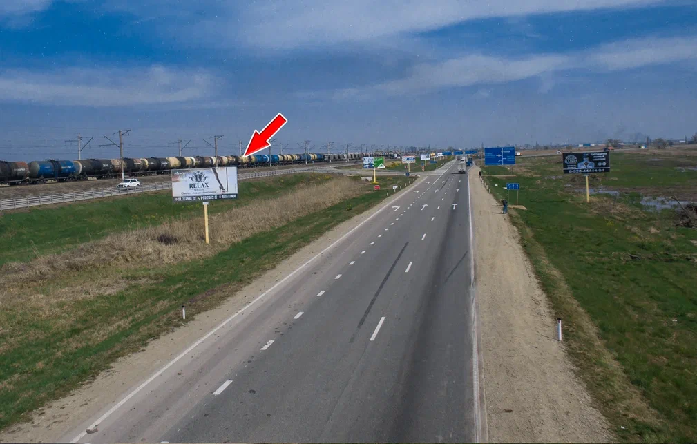 Фотография рекламного носителя, тип: Билборд 3x6, адрес: Краснодар-Новороссийск а/д, 19 786м, Краснодар, Краснодарский край, Россия. Сторона А №477974