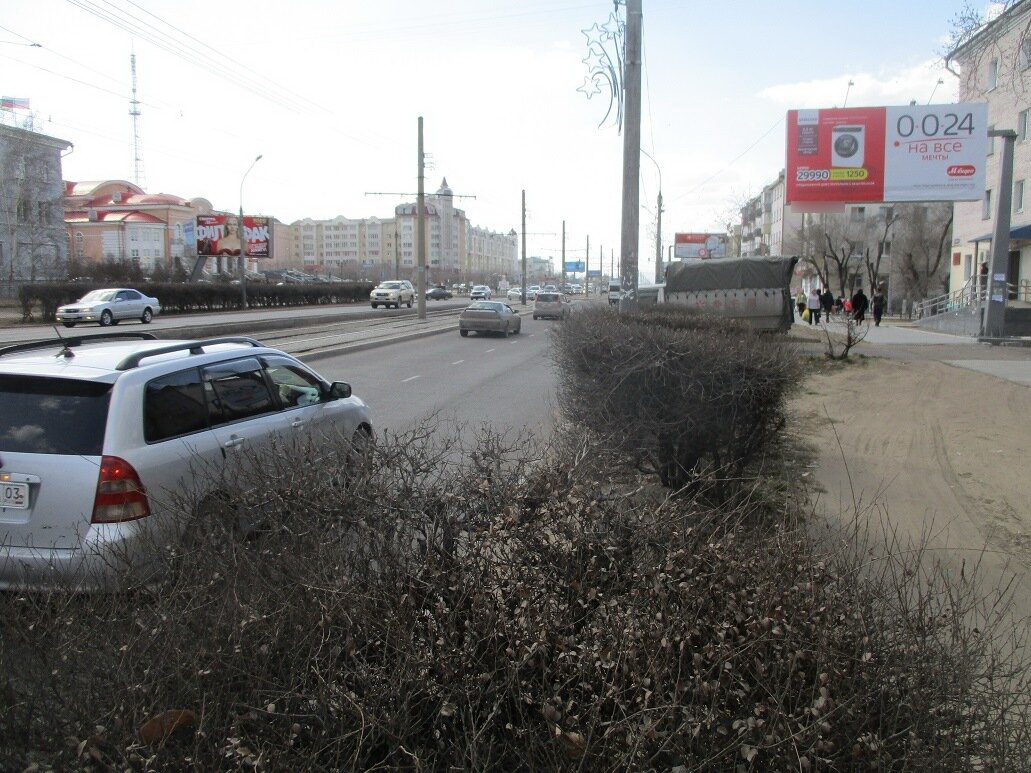 Фотография рекламного носителя, тип: Билборд 3x6, адрес: Терешковой ул., магазин Улыбка, Улан-Удэ, Республика Бурятия, Россия. Сторона А №697170