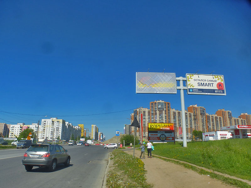 Фотография рекламного носителя, тип: Билборд 3x6, адрес: Комендантский пр-т., д.43, Санкт-Петербург, Россия. Сторона А2 №639126