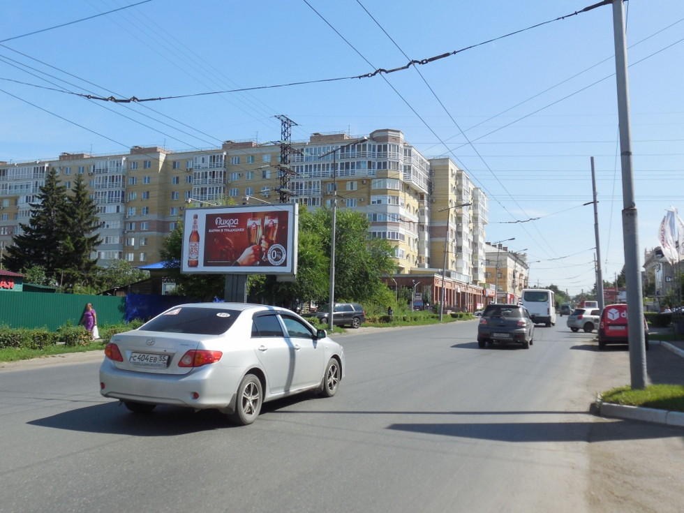 Фотография рекламного носителя, тип: Билборд 3x6, адрес: Маяковского ул., д.95 X Линия 8-я ул., д.4, Омск, Омская область, Россия. Сторона В №1009998
