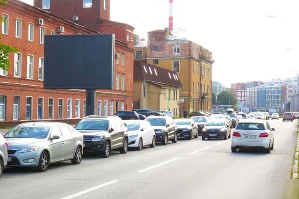 Фотография рекламного носителя, тип: Ситиборд 2.7x3.7, адрес: Кантемировская ул., д.3, Санкт-Петербург, Россия. Сторона Б №724975