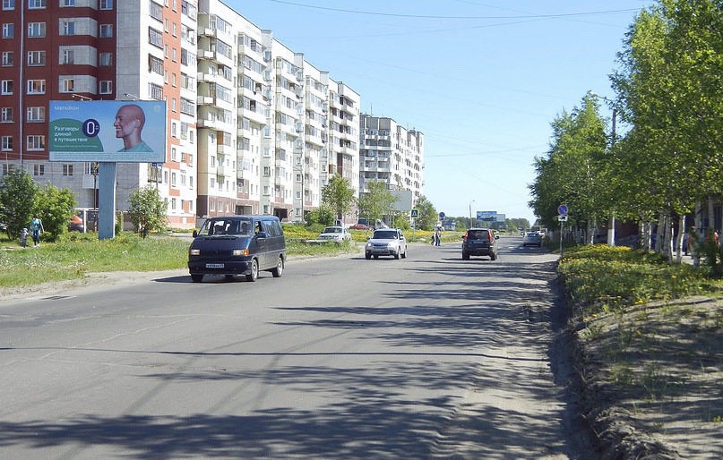 Фотография рекламного носителя, тип: Билборд 3x6, адрес: Бутомы пр-т., д.14, Северодвинск, Архангельская область, Россия. Сторона Б №667783