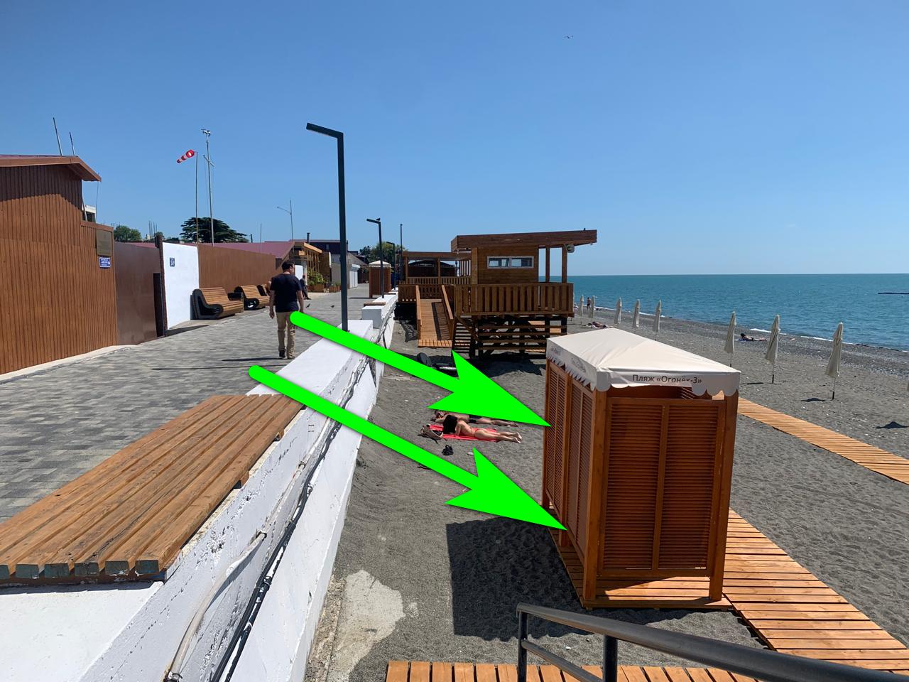 Фотография рекламного носителя, тип: Ситиформат 1.8x1.2, адрес: Пляж «Огонёк 3», Адлер, Краснодарский край, Россия. Сторона A2 №1085114