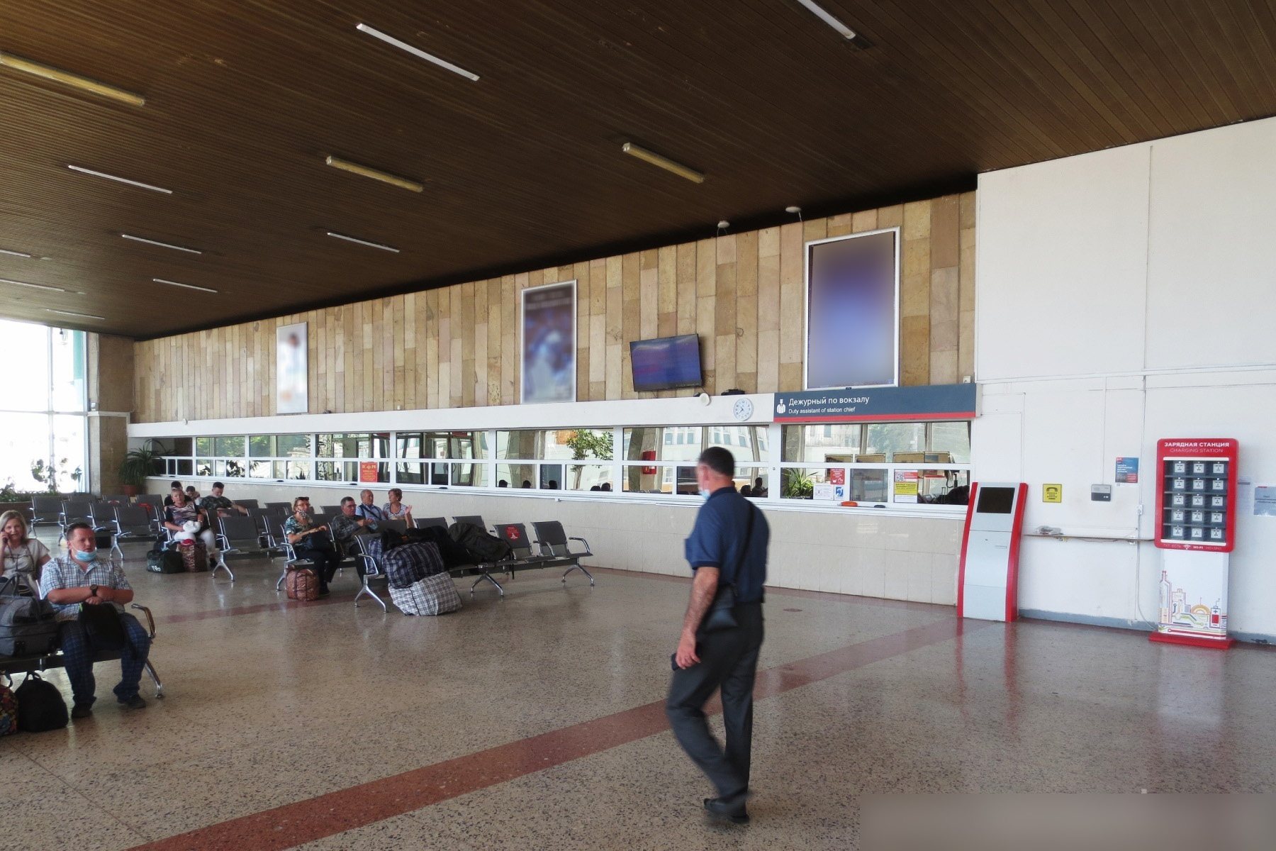 Фотография рекламного носителя, тип: Постер/баннер, адрес: ЖД вокзал «Саратов-1», Привокзальная пл., д.1, Саратов, Саратовская область, Россия. Сторона/вариант А №991199