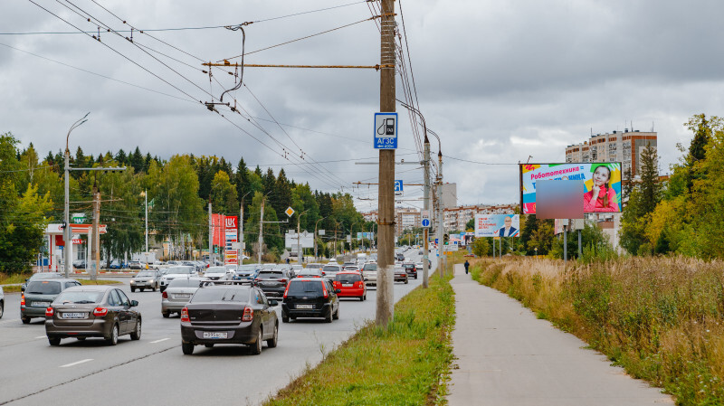 Фотография рекламного носителя, тип: Билборд 3x6, адрес: Удмуртская ул. Х Буммашевская ул., н-в д.12а, Ижевск, Республика Удмуртия, Россия. Сторона A №670044
