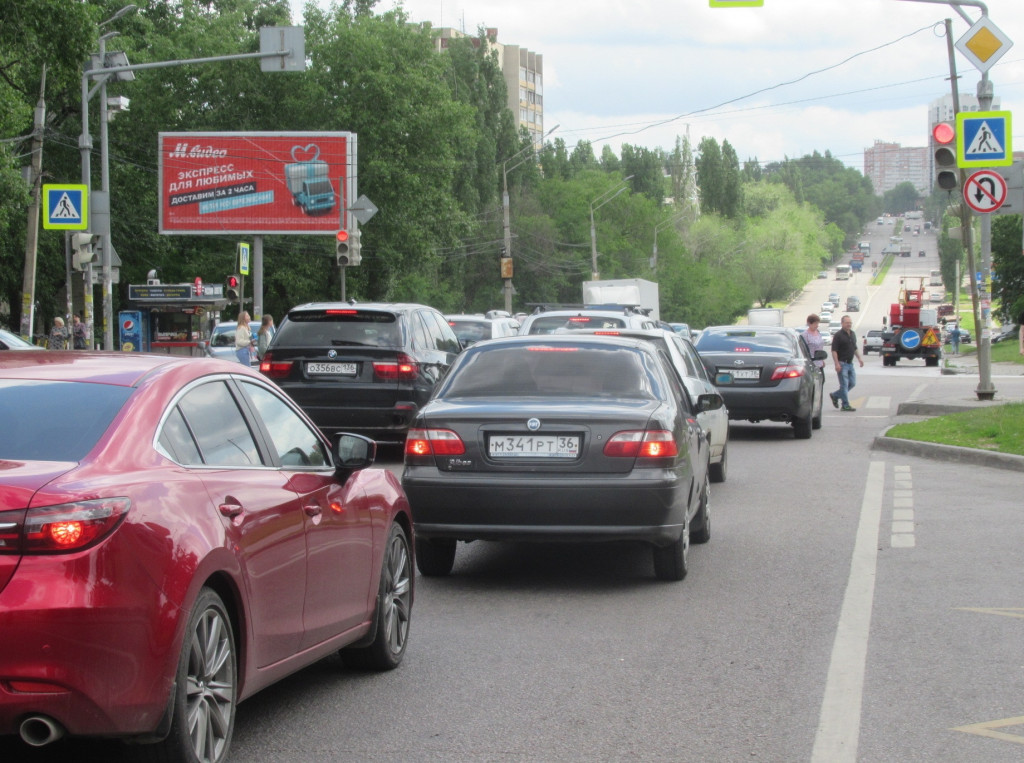 Фотография рекламного носителя, тип: Билборд 3x6, адрес: 9 Января ул., д.266, Воронеж, Воронежская область, Россия. Сторона Б1-Б3 №961251