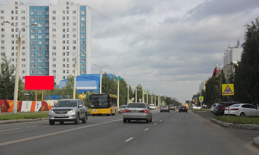 Фотография рекламного носителя, тип: Билборд 3x6, адрес: Мира ул., Детская стоматология, Нижневартовск, Ханты-Мансийский автономный округ – Югра, Россия. Сторона Б №676257