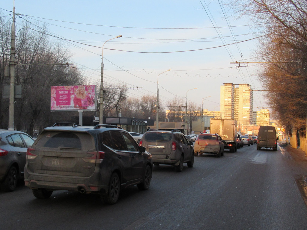 Фотография рекламного носителя, тип: Билборд 3x6, адрес: Рабоче-Крестьянская ул., д.1, напротив, Волгоград, Волгоградская область, Россия. Сторона Б №1000450