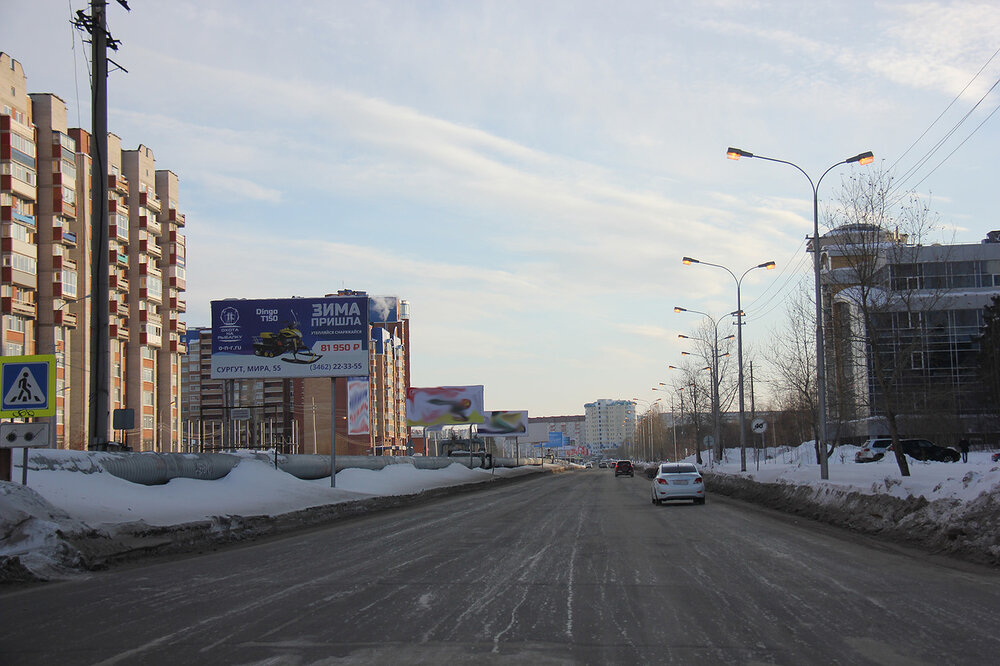 Фотография рекламного носителя, тип: Билборд 3x6, адрес: Пролетарский пр-т., д.3, поз.1, Сургут, Ханты-Мансийский автономный округ – Югра, Россия. Сторона А №1068407