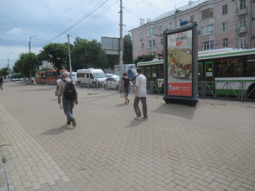 Фотография рекламного носителя, тип: Пиллар 3x1.4, адрес: Первомайский пр-т., д.78/93 Х Вокзальная ул., Рязань, Рязанская область, Россия. Сторона А3 №793684