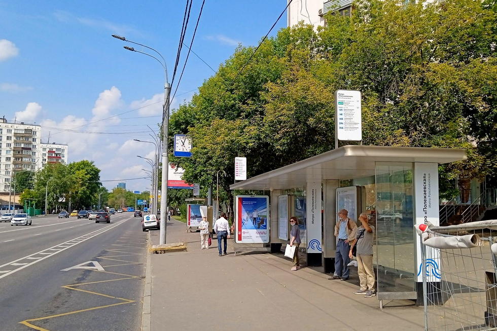 Фотография рекламного носителя, тип: Остановка 1.8x1.2, адрес: Хорошевское ш., д.88., поз.1, Москва, Россия. Сторона А №889313