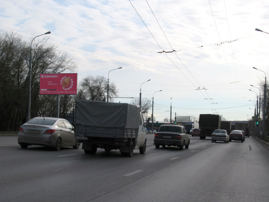 Фотография рекламного носителя, тип: Билборд 3x6, адрес: Лимоновая ул., 100м от пересечения с Тополевой ул., Волгоград, Волгоградская область, Россия. Сторона Б №1000541