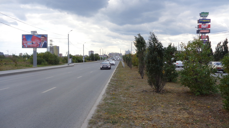 Фотография рекламного носителя, тип: Билборд 3x6, адрес: Алебашевская ул., Х Эрвье ул., Тюмень, Тюменская область, Россия. Сторона B №953878