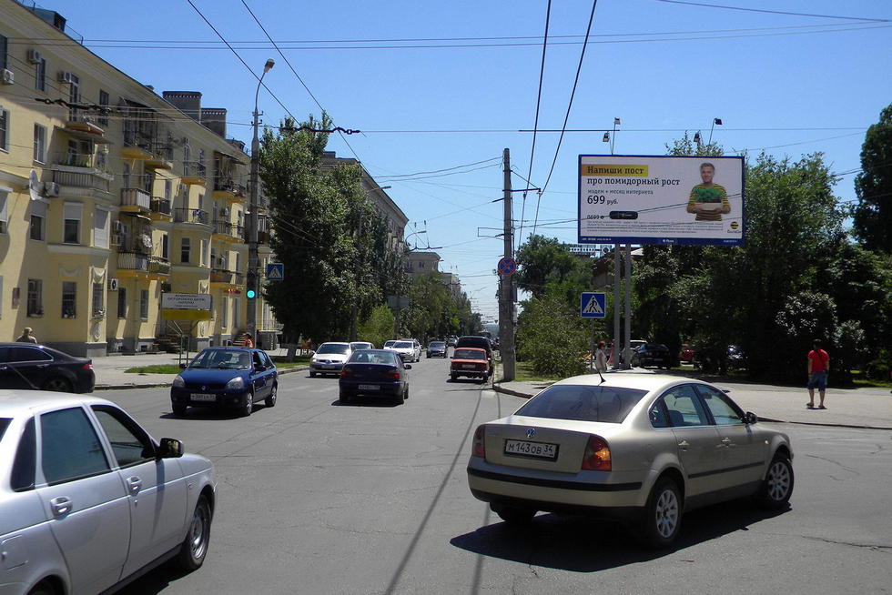 Фотография рекламного носителя, тип: Билборд 3x6, адрес: Порт-Саида ул. Х Мира ул., Волгоград, Волгоградская область, Россия. Сторона А №337551