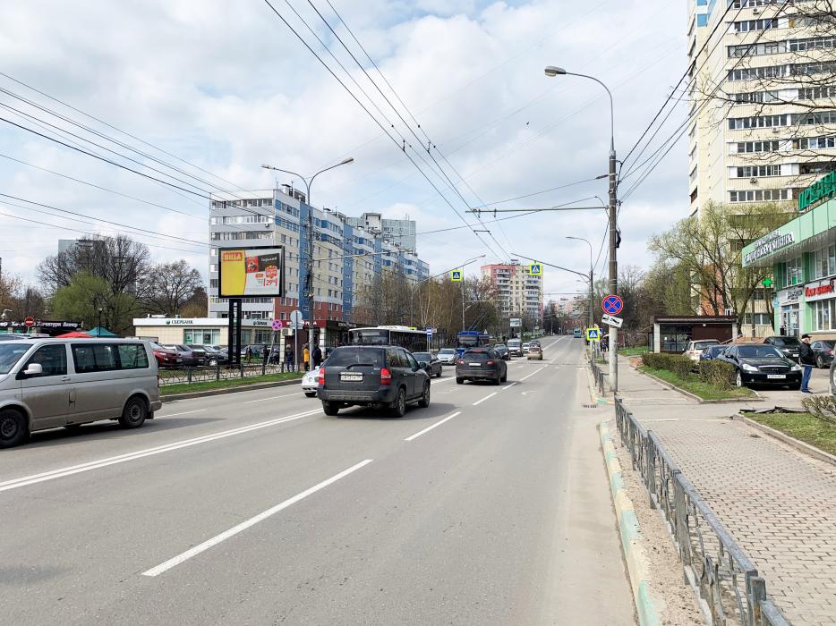 Фотография рекламного носителя, тип: Ситиборд 2.7x3.7, адрес: Видное пос., Советская ул., ТЦ Курс, Видное, Московская область, Россия. Сторона B1-B5 №785915