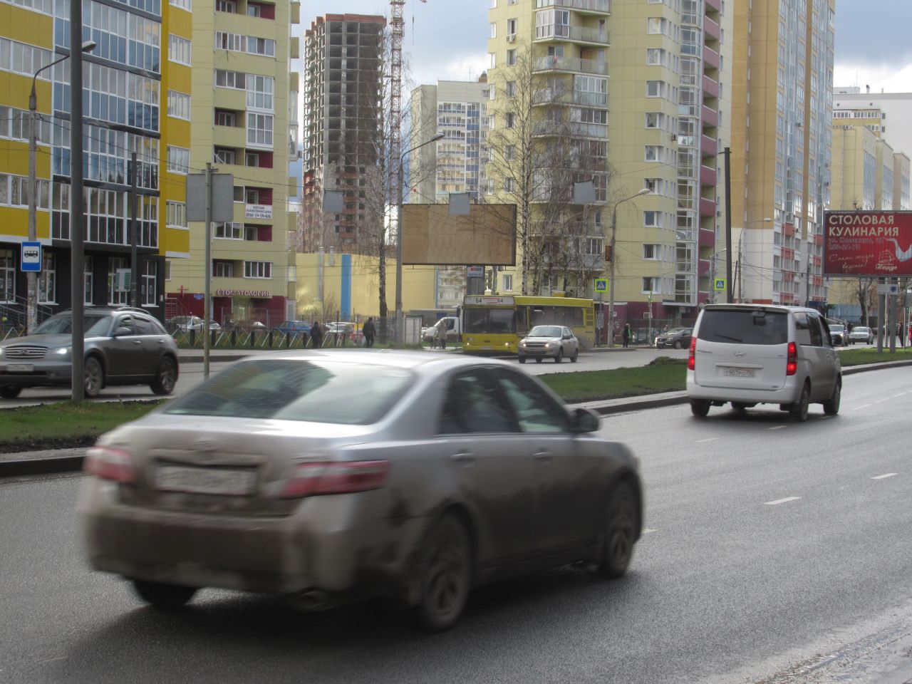 Фотография рекламного носителя, тип: Билборд 3x6, адрес: Калинина ул. Х Ушакова ул., поз.1, Пермь, Пермский край, Россия. Сторона B №755764