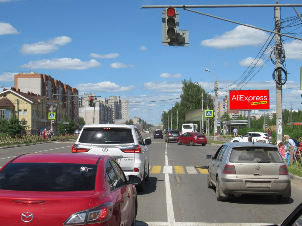 Фотография рекламного носителя, тип: Билборд 3x6, адрес: Машиностроителей пр-т., ост."Ул.Сахарова", Ярославль, Ярославская область, Россия. Сторона А12 №794194