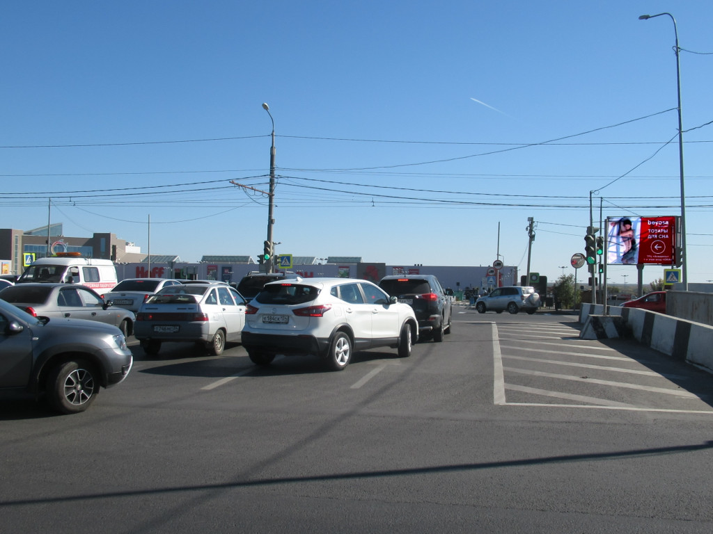 Фотография рекламного носителя, тип: Ситиборд 2.7x3.7, адрес: Университетский пр-т., д.107, Волгоград, Волгоградская область, Россия. Сторона А12 №945082