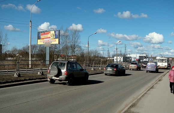 Фотография рекламного носителя, тип: Билборд 3x6, адрес: Державина ул. Х Парковая ул., Великий Новгород, Новгородская область, Россия. Сторона B №573867