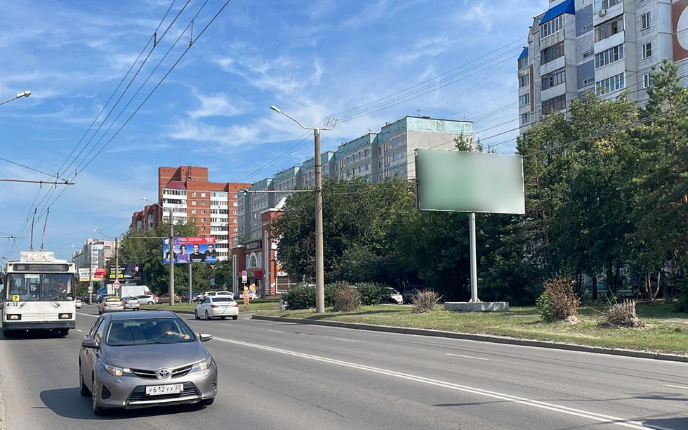 Фотография рекламного носителя, тип: Билборд 3x6, адрес: Балтийская ул., д.49, Барнаул, Алтайский край, Россия. Сторона А №426441