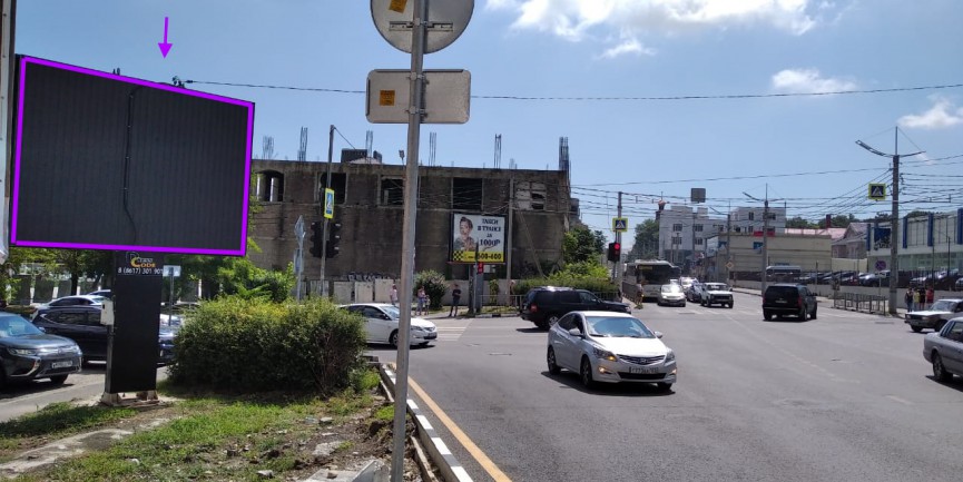 Фотография рекламного носителя, тип: Ситиборд 2.7x3.7, адрес: Кутузовская ул., д.17, Новороссийск, Краснодарский край, Россия. Сторона B №1072002