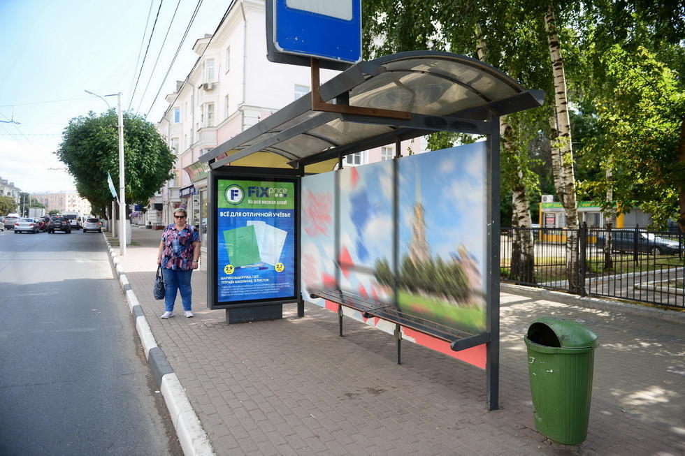 Фотография рекламного носителя, тип: Остановка 1.8x1.2, адрес: Первомайский пр-т., д.61, Рязань, Рязанская область, Россия. Сторона А №329220