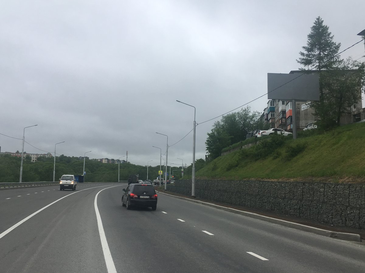 Фотография рекламного носителя, тип: Билборд 3x6, адрес: Академика Королева ул., д.21, поз.2, Петропавловск-Камчатский, Камчатский край, Россия. Сторона А №777407