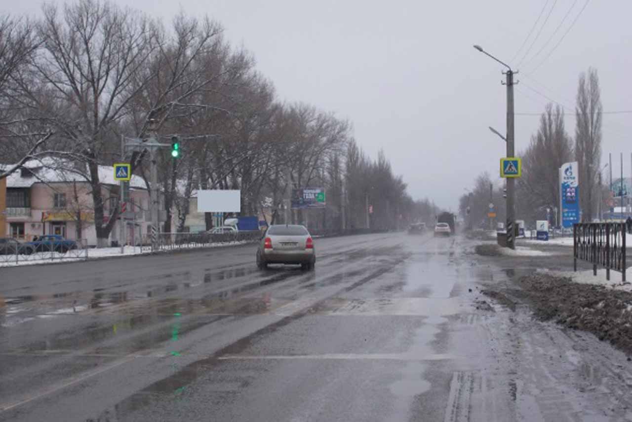 Фотография рекламного носителя, тип: Билборд 3x6, адрес: Харьковская ул., д.139 Х Городская ул., на 892 335 м, Новошахтинск, Ростовская область, Россия. Сторона Б №1093605