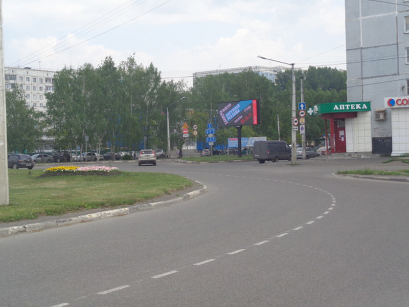 Фотография рекламного носителя, тип: Билборд 3x6, адрес: Запсибовцев пр-т., д.39, Новокузнецк, Кемеровская область, Россия. Сторона А1-А10 №832250